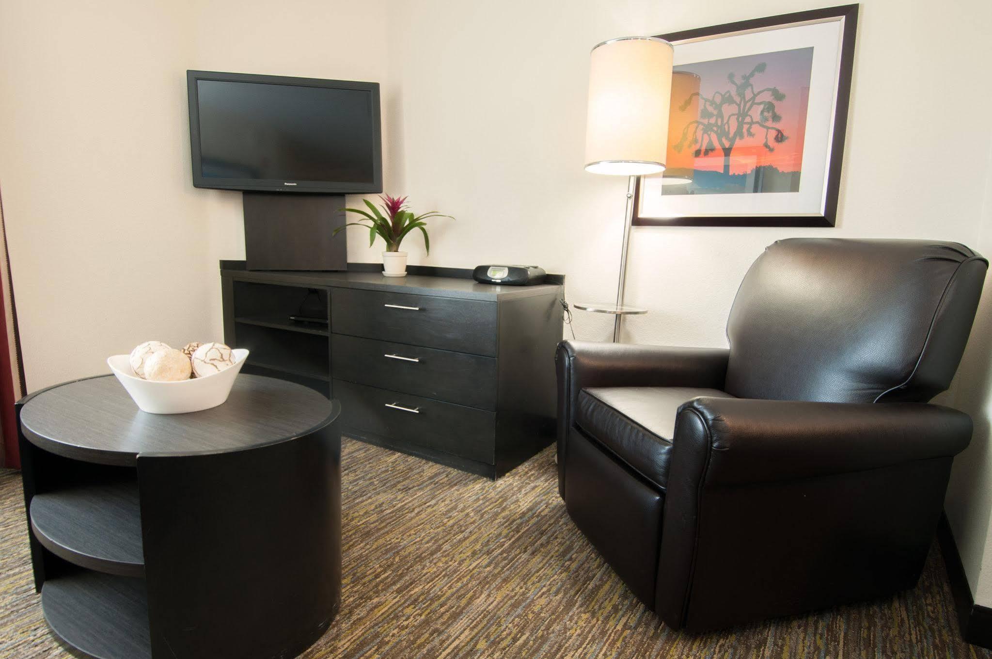 Sonesta Simply Suites Anaheim Garden Grove Buitenkant foto