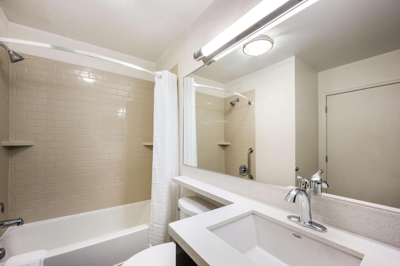 Sonesta Simply Suites Anaheim Garden Grove Buitenkant foto